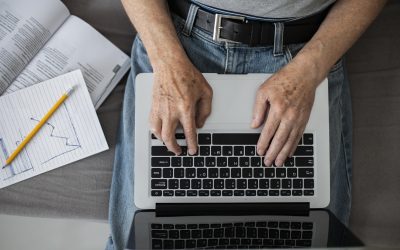 Opositar a los 50 años: ¿cómo hacerlo?